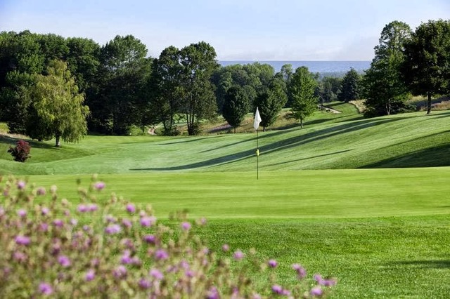 cherry tree golf course the cherry tree inn suites traverse city mi resort reviews resortsandlodges cherry tree golf course the cherry tree inn suites traverse city mi resort reviews resortsandlodges