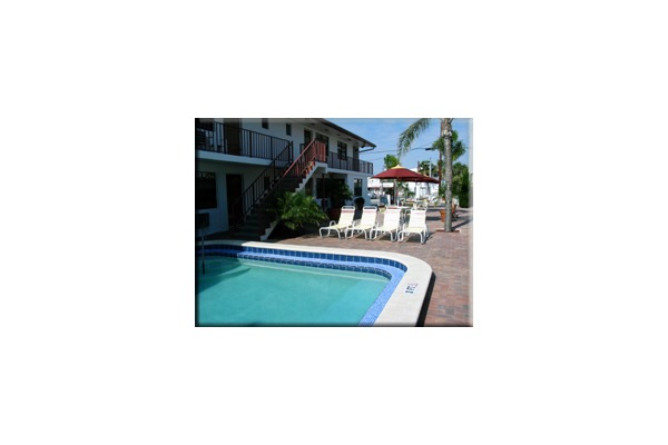 Pompano Beach Outlet Mall Pompano Beach Outlet Mall