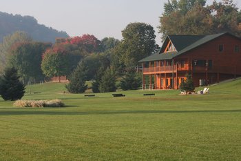 Exterior view of Cedar Valley Resort.