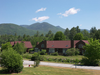 Exterior view of Loon Reservation Service.