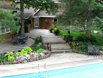 Lodge and Pool at Half Moon Trail