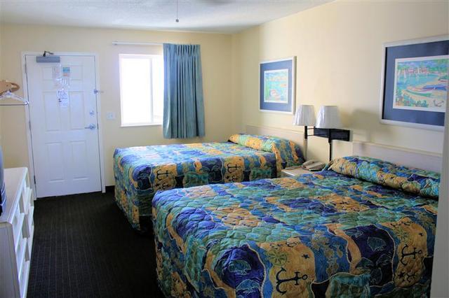 Flamingo Motel and Tower (Panama City Beach, FL) - Resort Reviews