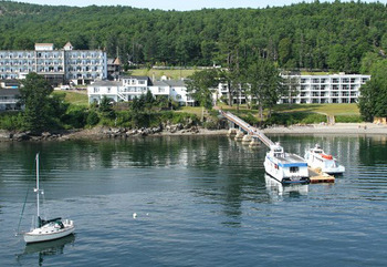 Exterior View of Atlantic Oceanside Hotel