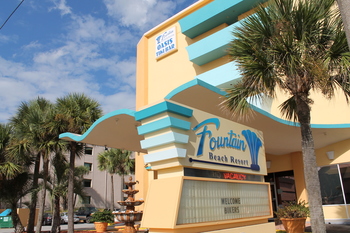 Exterior view of Fountain Beach Resort.