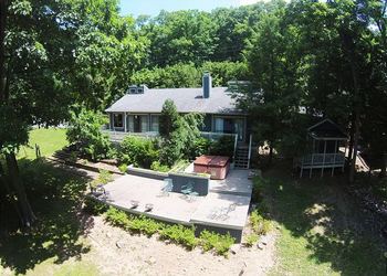 Exterior View of Taylor-Made Deep Creek Vacations - Blue Heron