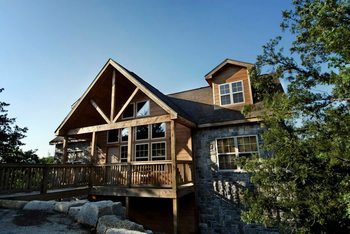 Rental exterior at Stonebridge Resort.