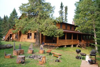 Exterior view of Clearwater Historic Lodge.