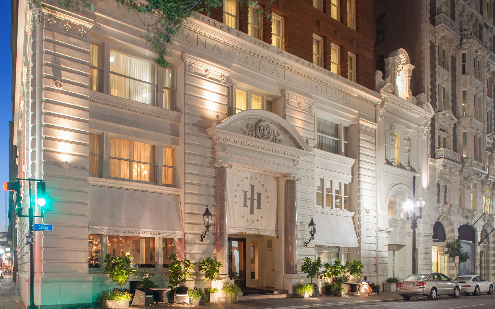 international house hotel